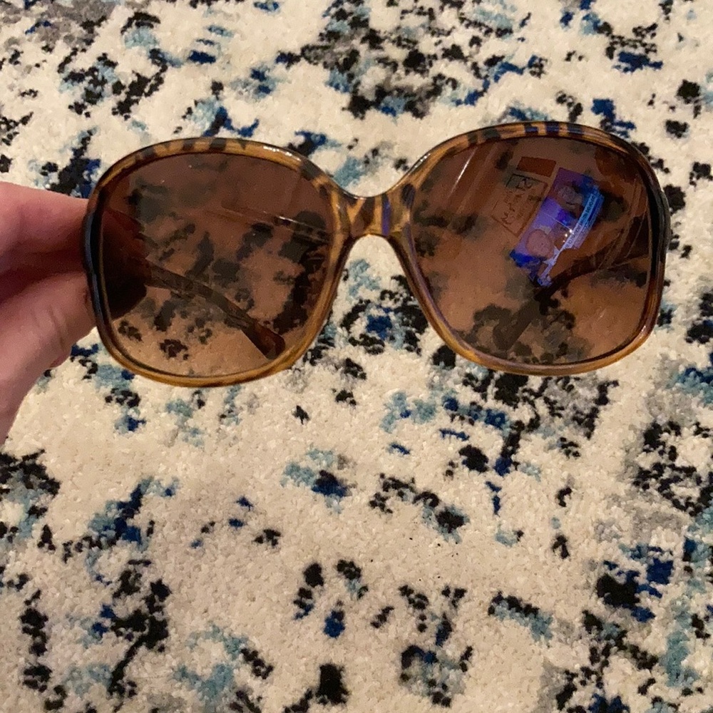NWOT Aeropostale sunglasses